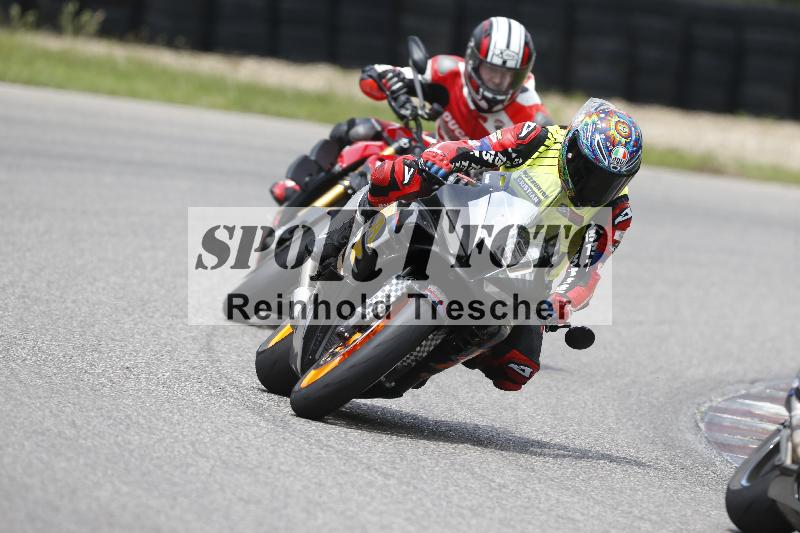 /25 10.06.2025 MaxRacing ADR/Gruppe gruen/13